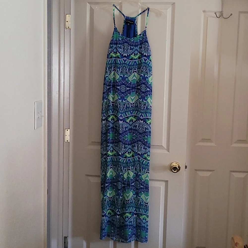 Dress - Picture 1 of 1
